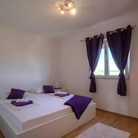 Apartment Marjanovic Vodice
