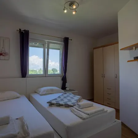 Apartment Marjanovic